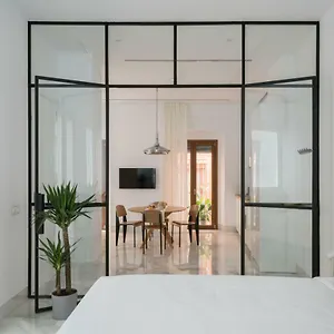 La Casa Del Lagar 10 Seville
